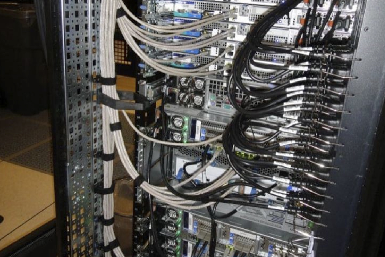 ECONNECT INSTALAÇÕES E SERVIÇOS 8