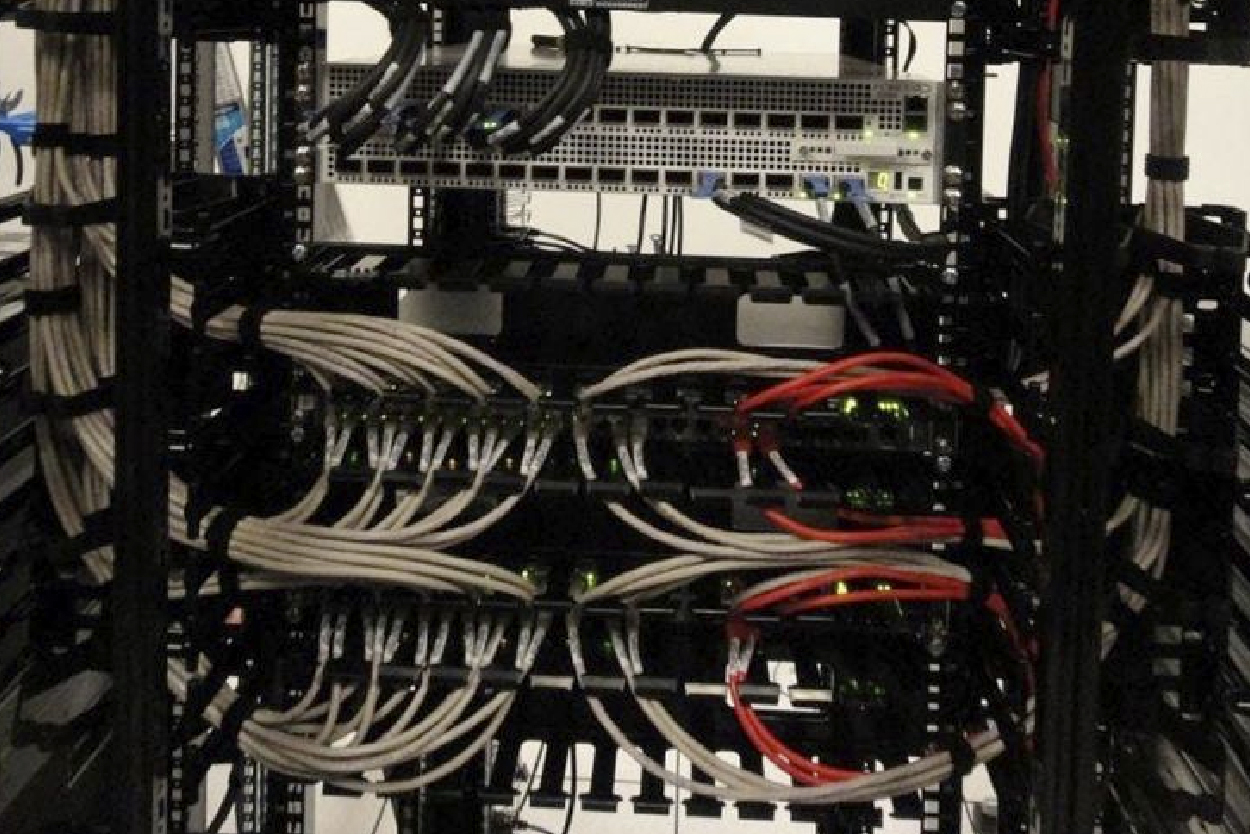 ECONNECT INSTALAÇÕES E SERVIÇOS 9